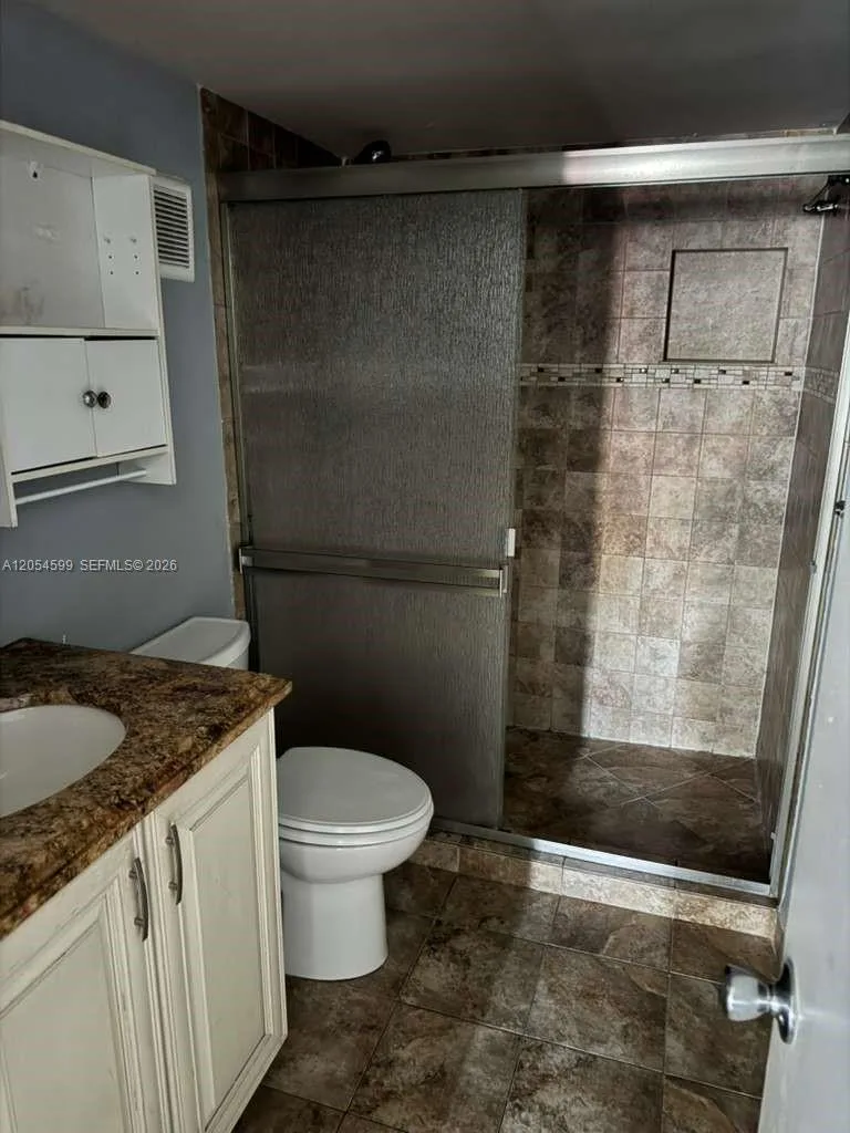 380 E Laurel Dr # 4D, Margate, FL 33063 photo 10
