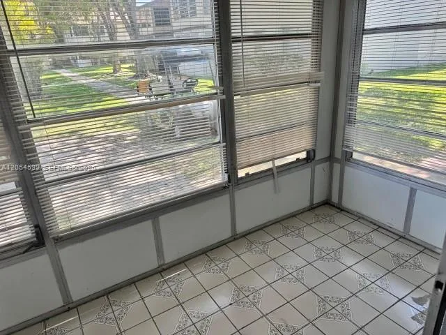 380 E Laurel Dr # 4D, Margate, FL 33063 photo 11