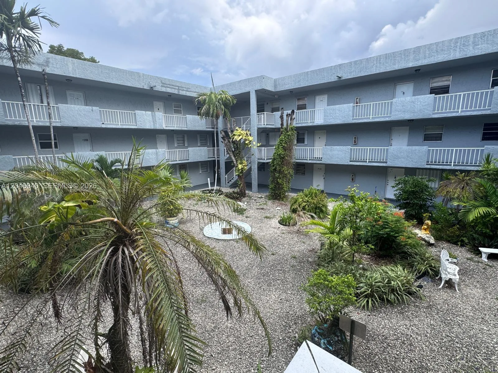 1725 W 60th St # F222, Hialeah, FL 33012 photo 2