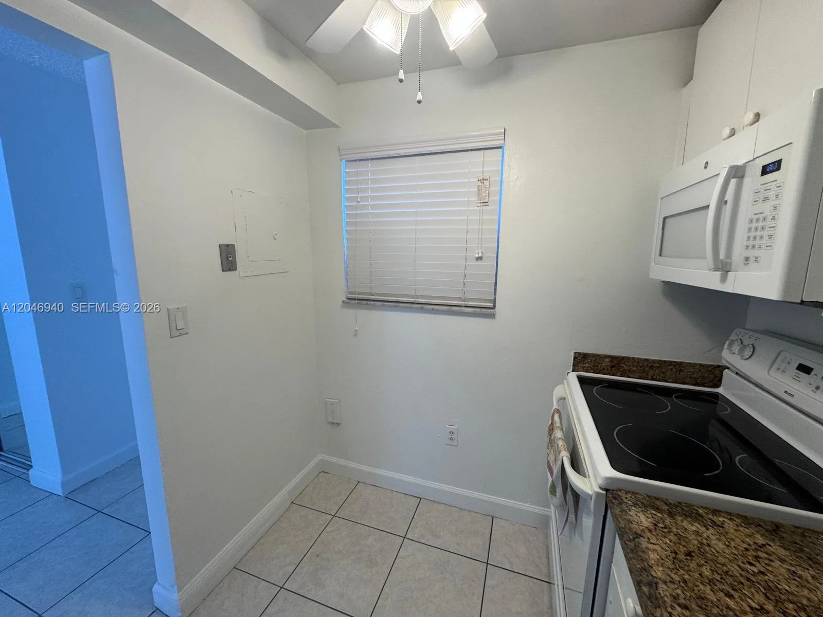 1725 W 60th St # F222, Hialeah, FL 33012 photo 8
