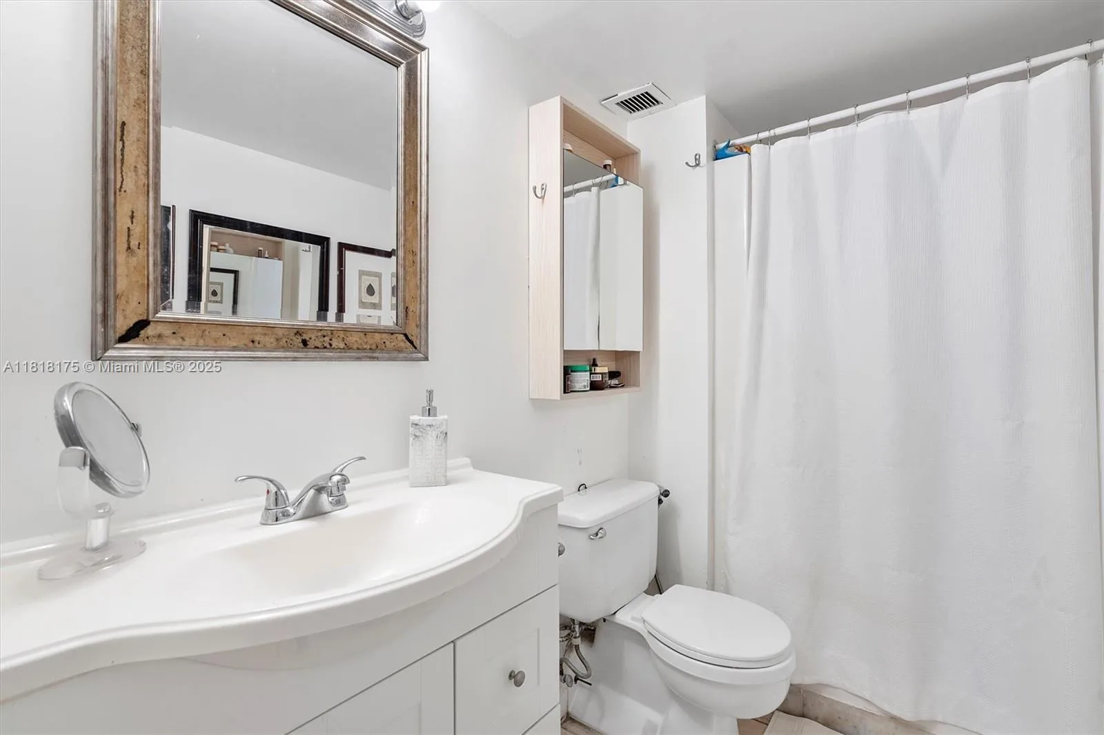 13499 Biscayne Blvd # 406, North Miami, FL 33181 photo 11