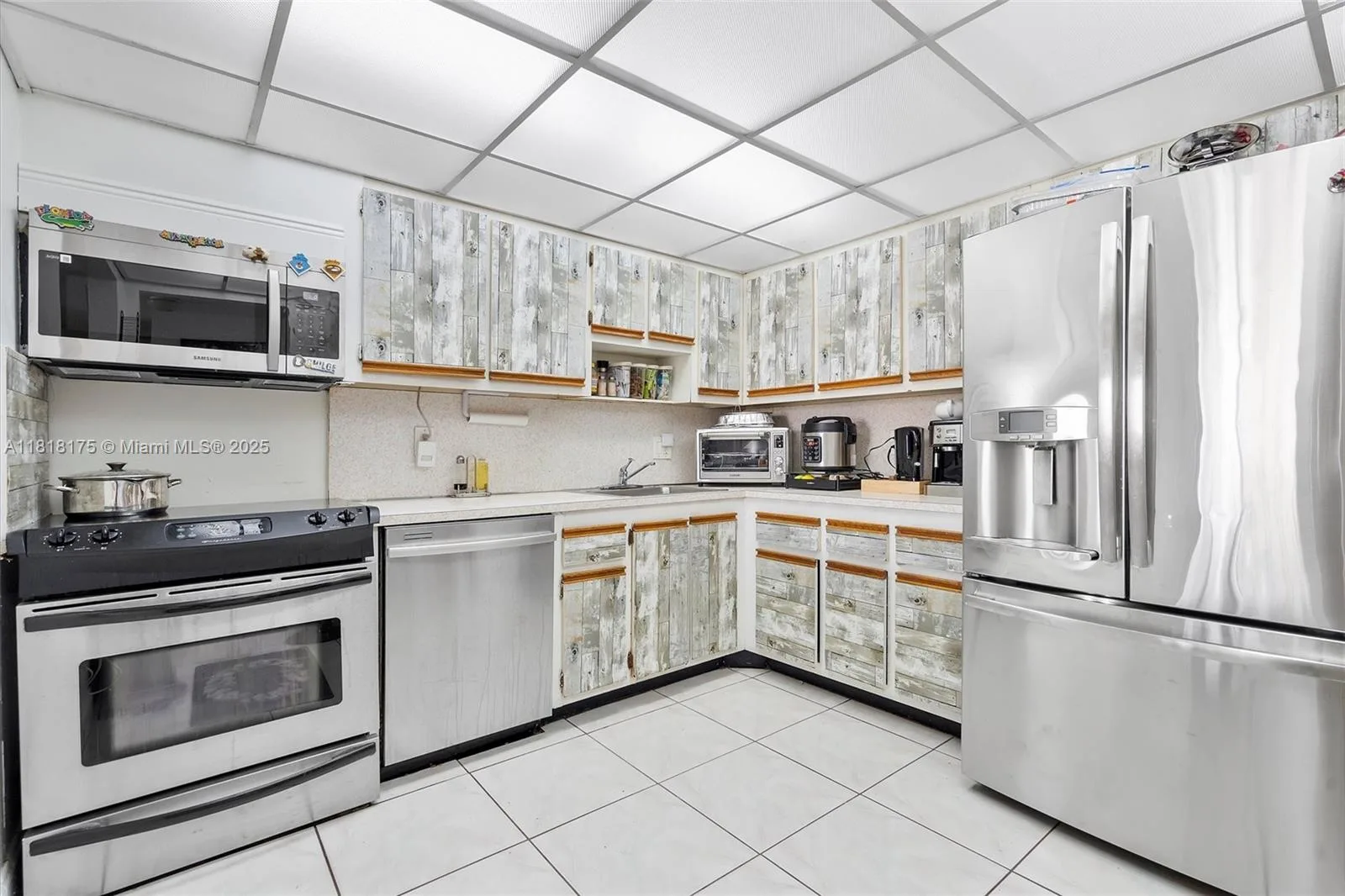 13499 Biscayne Blvd # 406, North Miami, FL 33181 photo 6