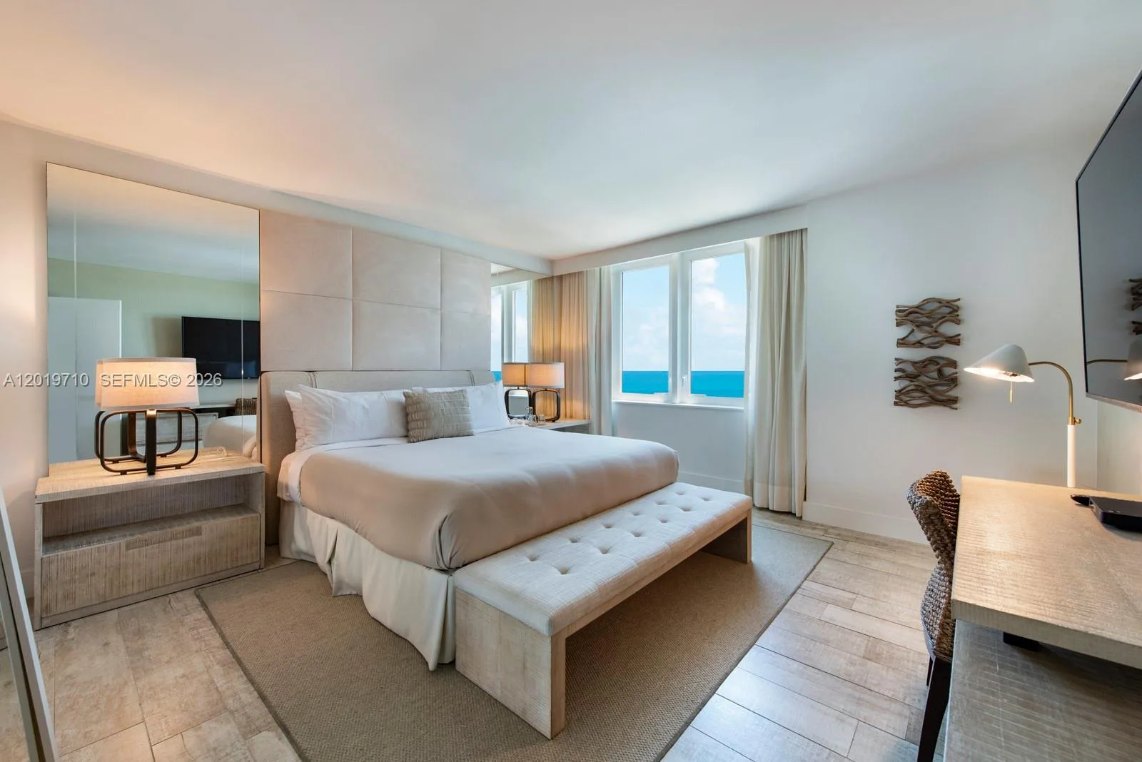 102 24th St # 1012, Miami Beach, FL 33139 photo 4
