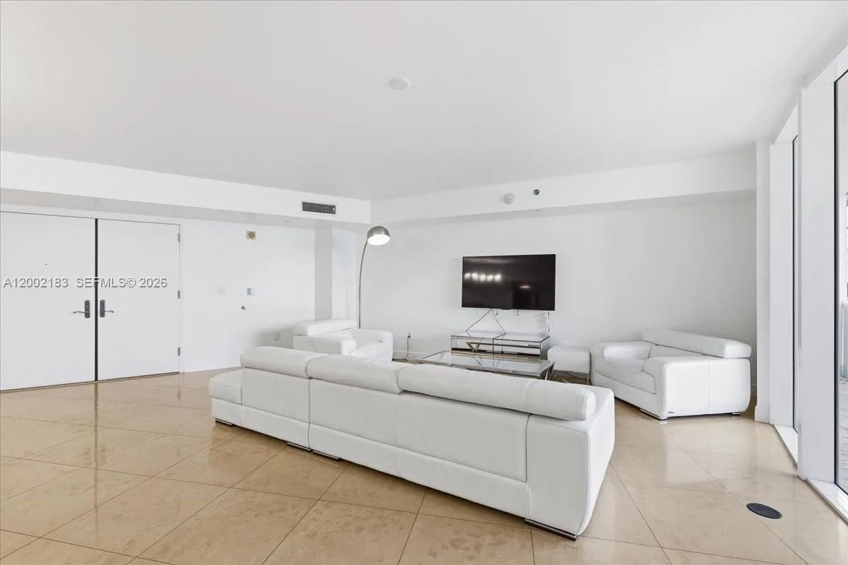 17201 Collins Ave # 1107, Sunny Isles Beach, FL 33160 photo 7
