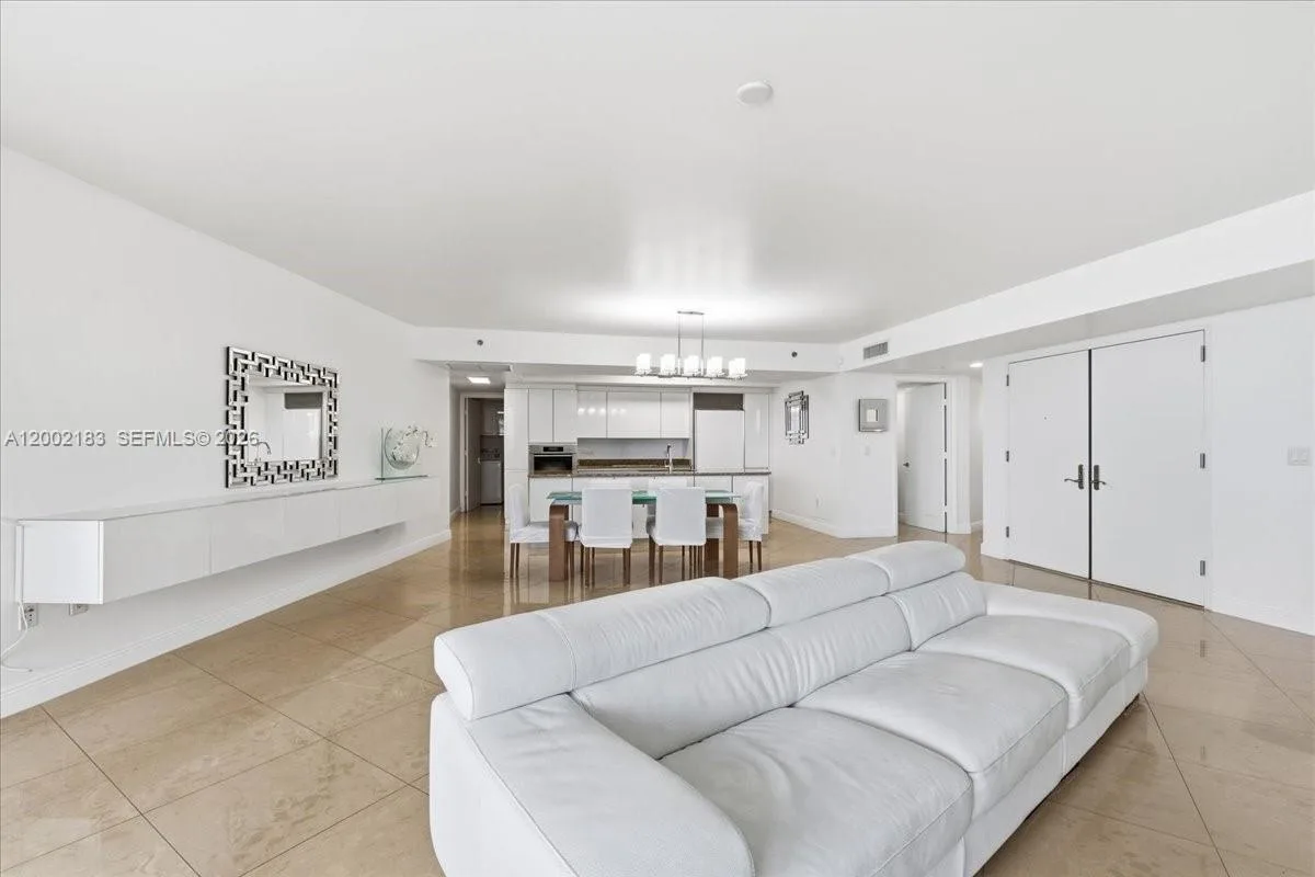 17201 Collins Ave # 1107, Sunny Isles Beach, FL 33160 photo 8