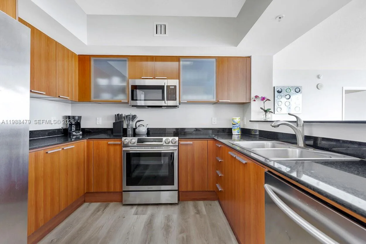 16699 Collins Ave # 2007, Sunny Isles Beach, FL 33160 photo 13