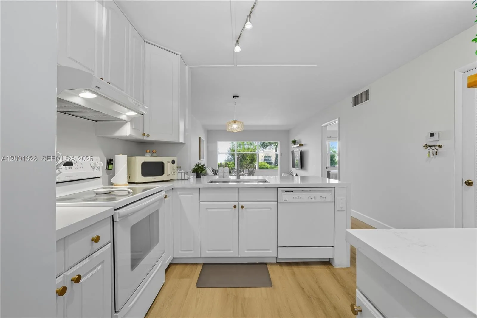 1501 S Ocean Blvd # 117, Lauderdale By The Sea, FL 33062 photo 9