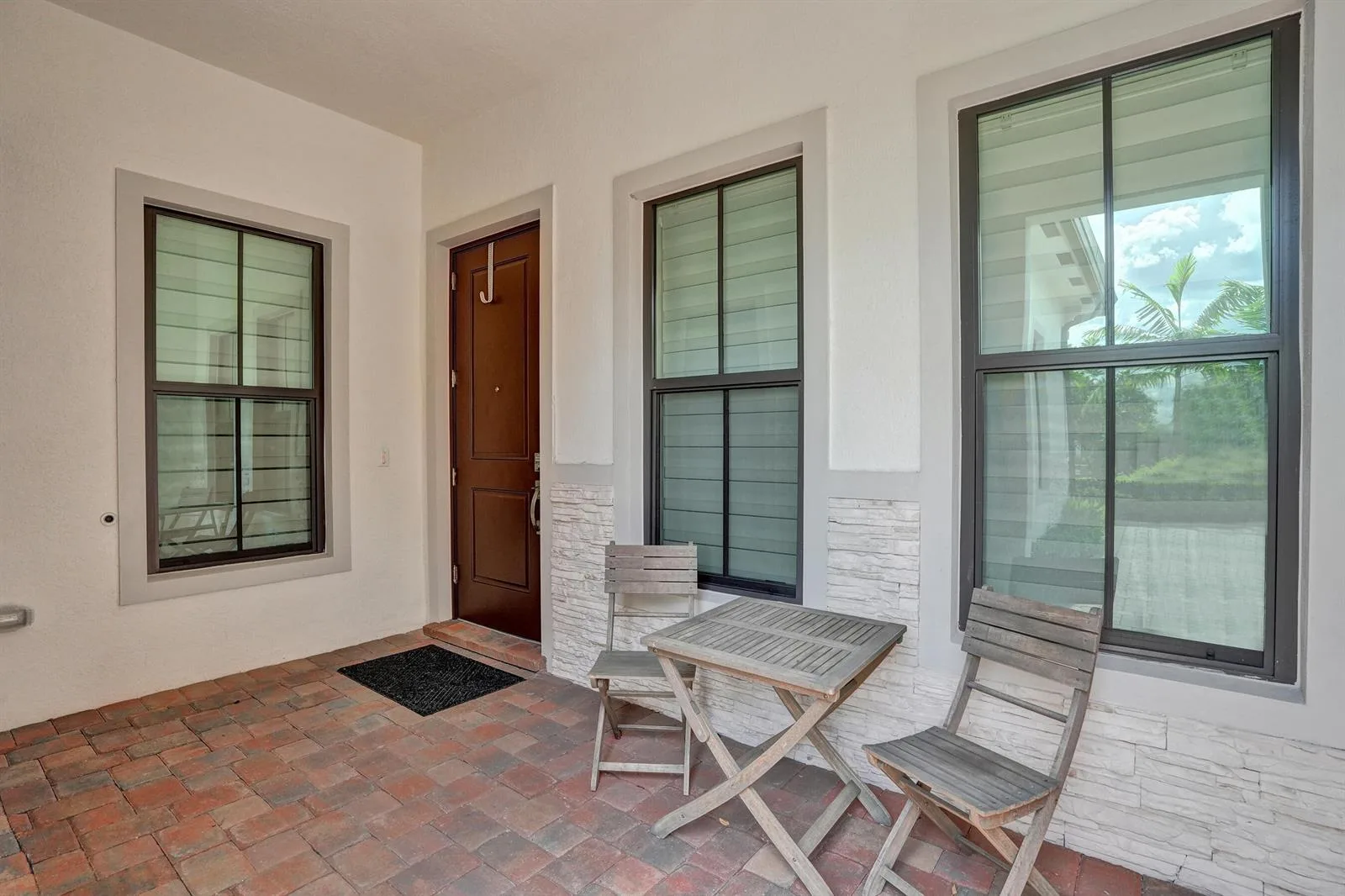 8336 W Blue Spring Drive, Parkland, FL 33067 photo 4