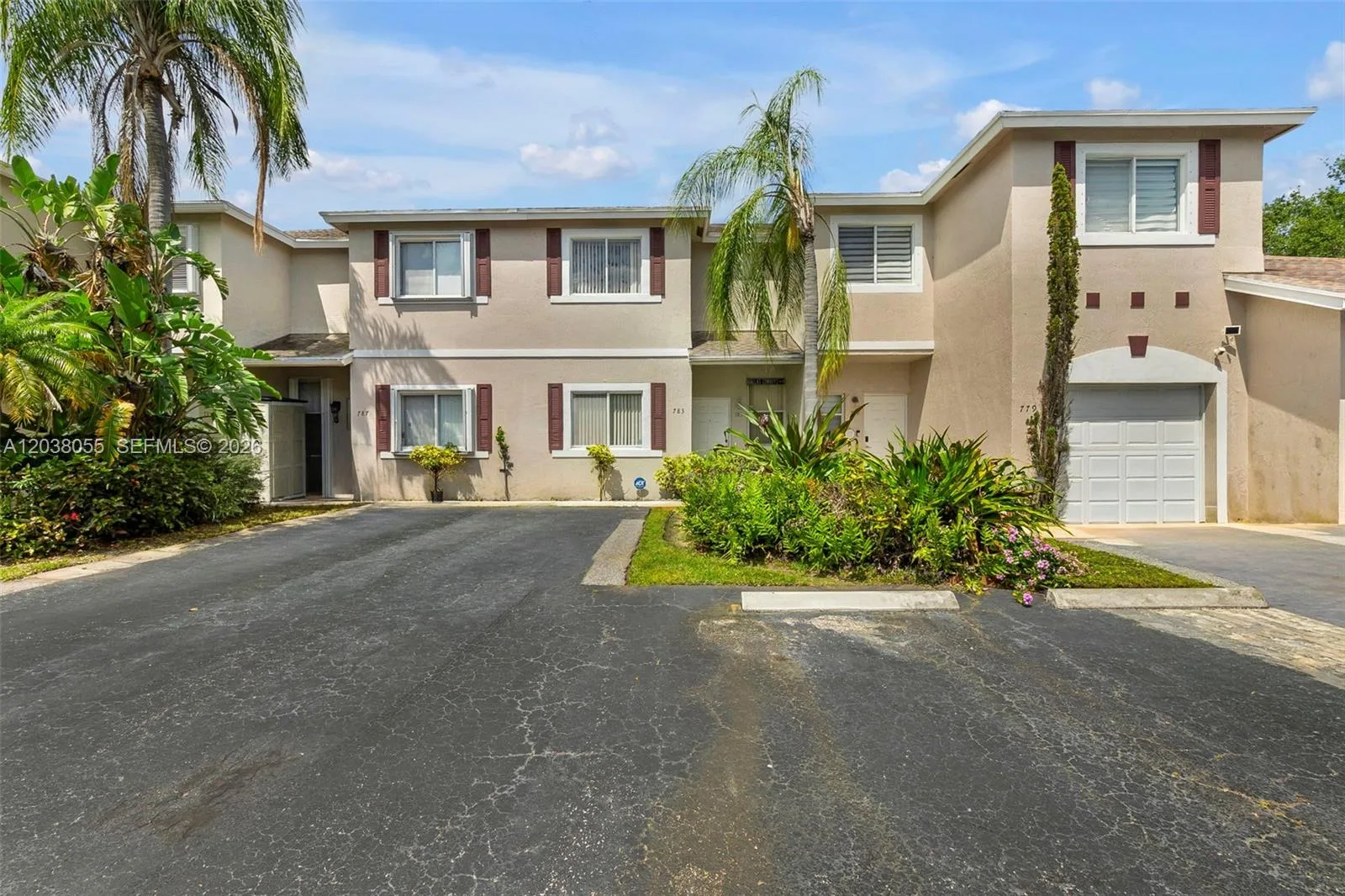 783 NW 42nd Pl, Deerfield Beach, FL 33064