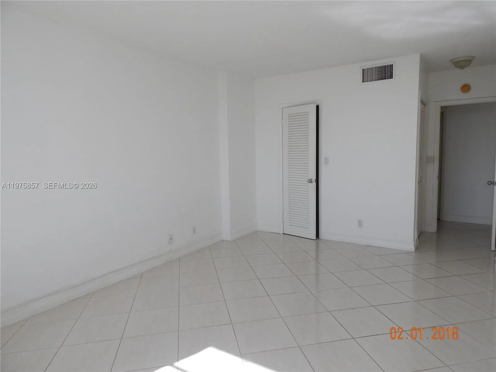 1455 N Treasure DR # 4L, North Bay Village, FL 33141 photo 6