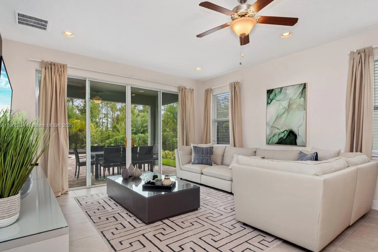 7700 Fairfax, Kissimmee, FL 34747 photo 6