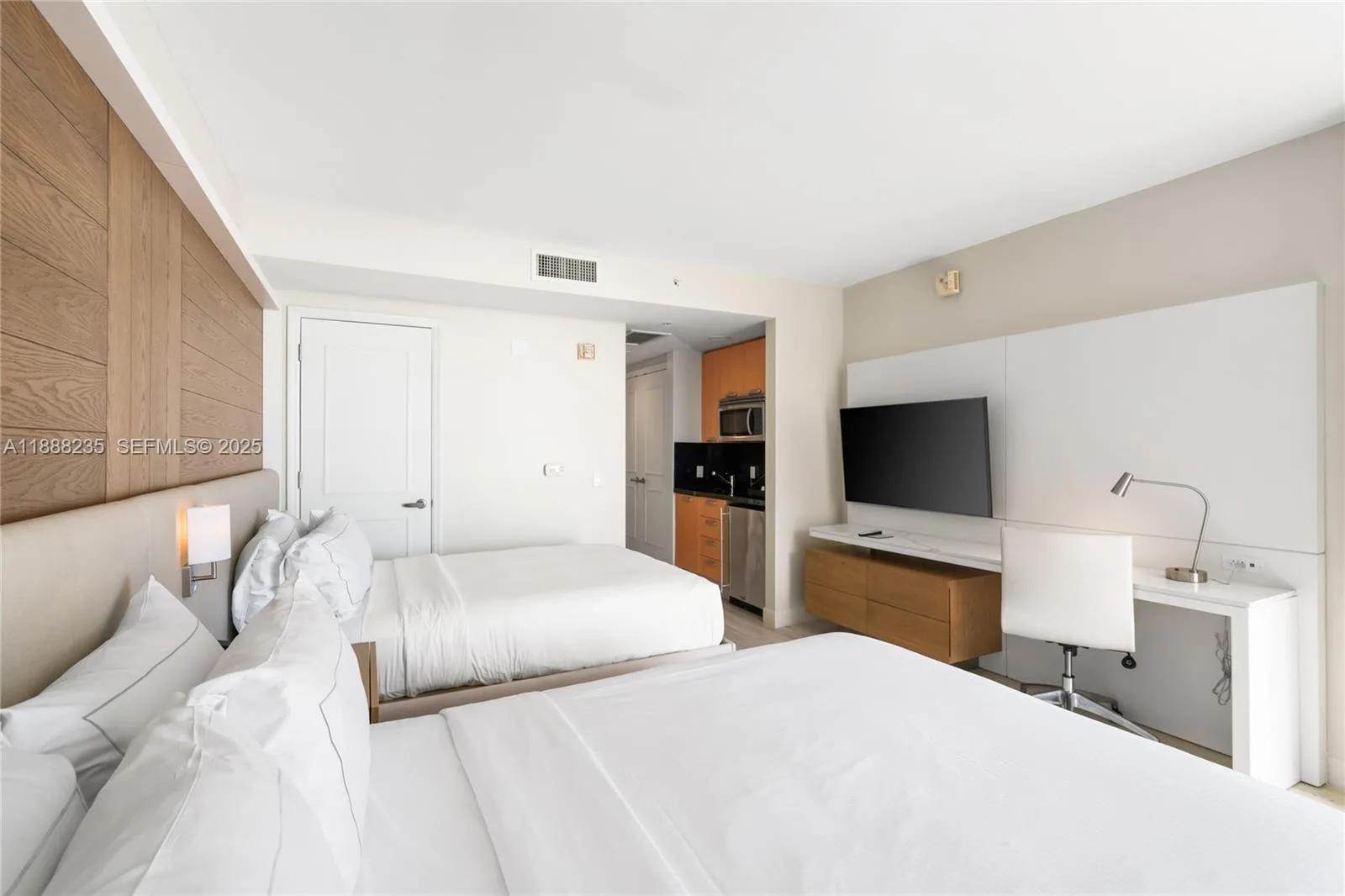 505 N Fort Lauderdale Beach Blvd # 1215, Fort Lauderdale, FL 33304 photo 6