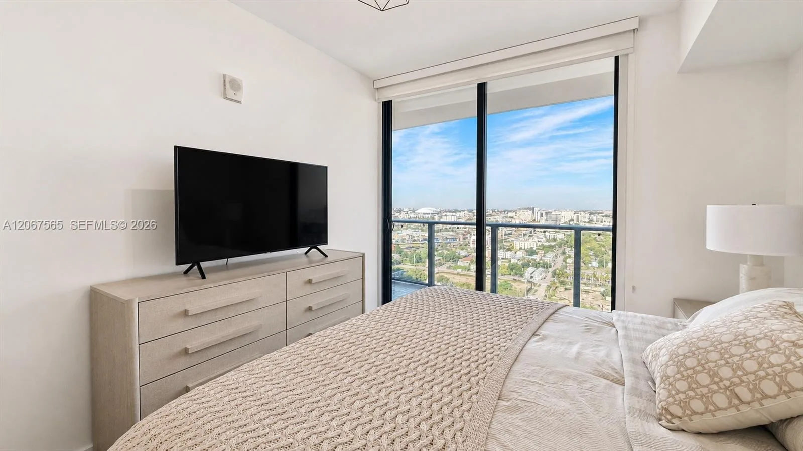 1600 NE 1st Ave # 2512, Miami, FL 33132 photo 8
