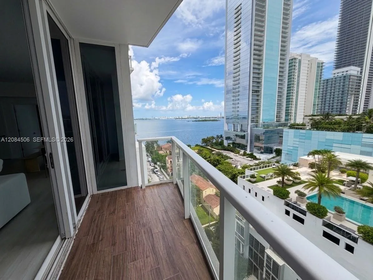 601 NE 27th St # 1002, Miami, FL 33137