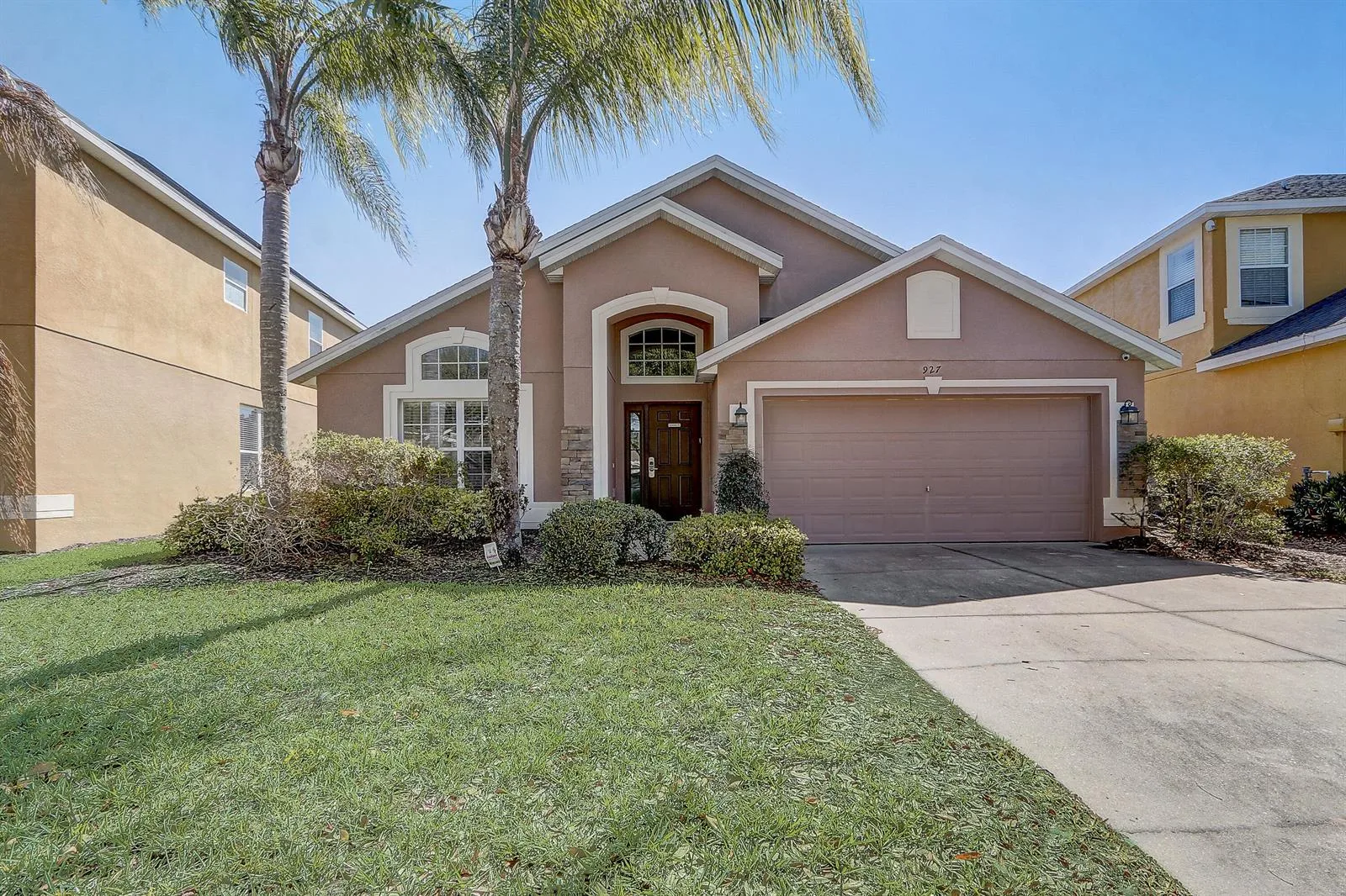 927 Orange Cosmos Boulevard, Davenport, FL 33837
