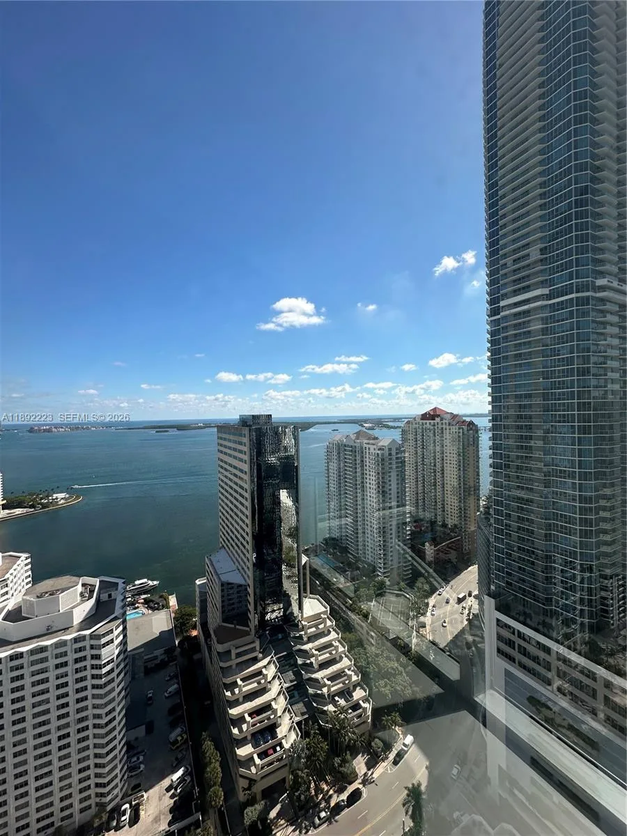 951 Brickell Ave # 3810, Miami, FL 33131 photo 11