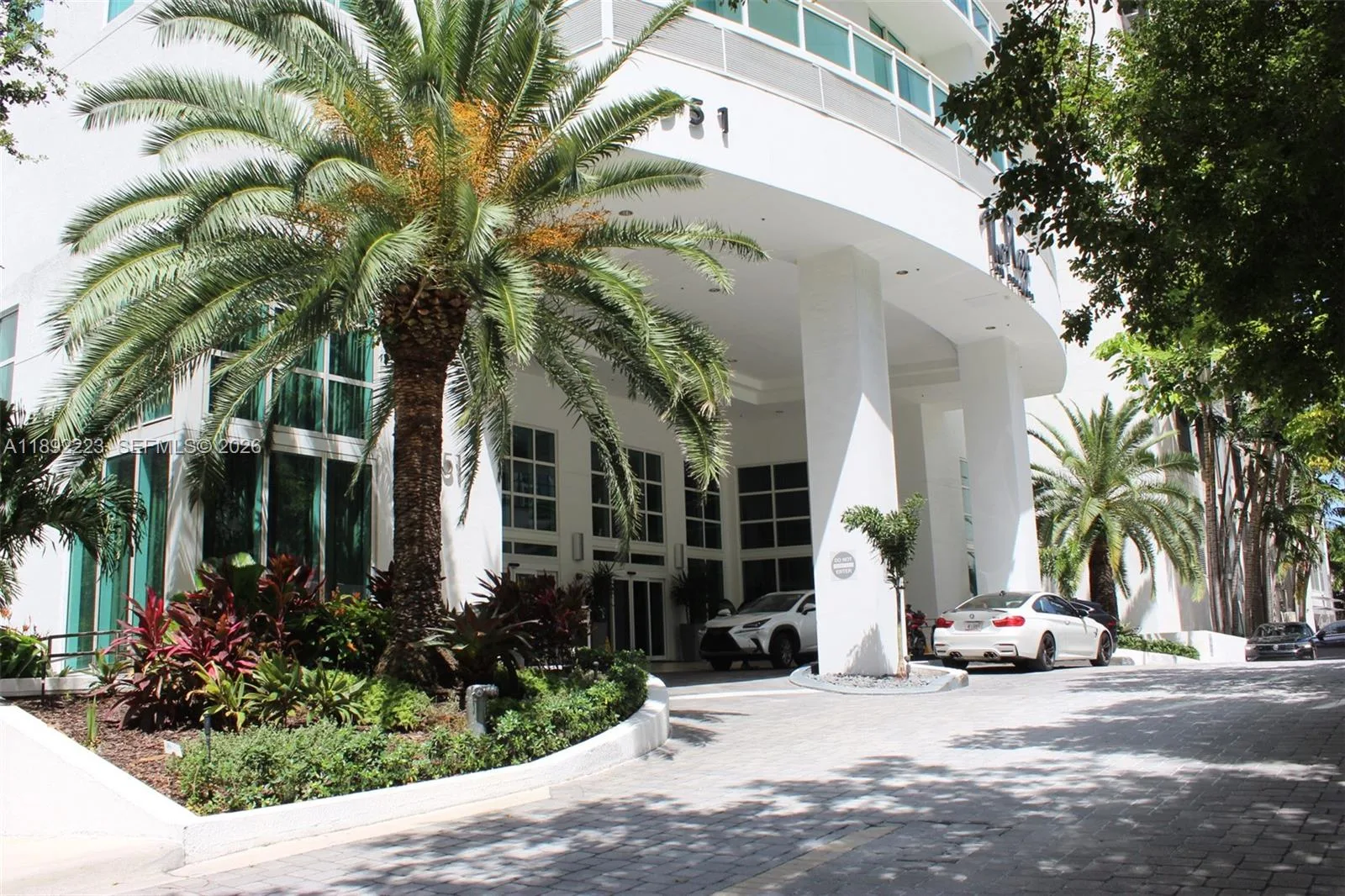 951 Brickell Ave # 3810, Miami, FL 33131 photo 3