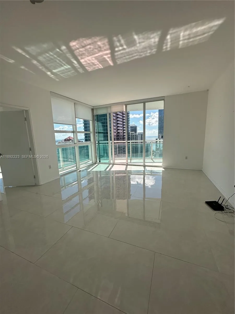 951 Brickell Ave # 3810, Miami, FL 33131 photo 9