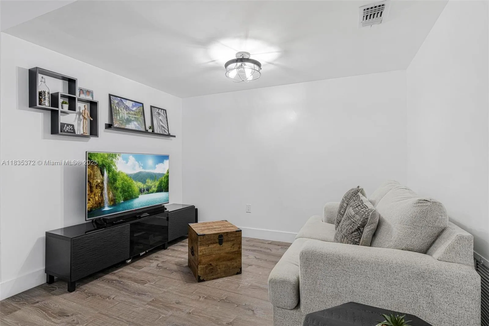 11532 SW 148th Path, Miami, FL 33196 photo 8