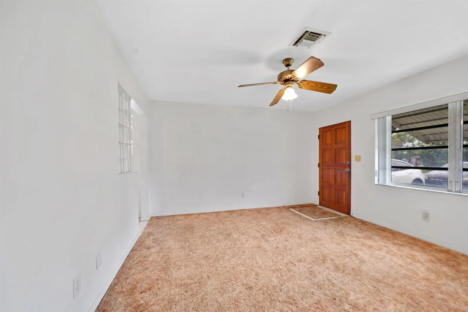 6340 WASHINGTON Street, Hollywood, FL 33023 photo 4