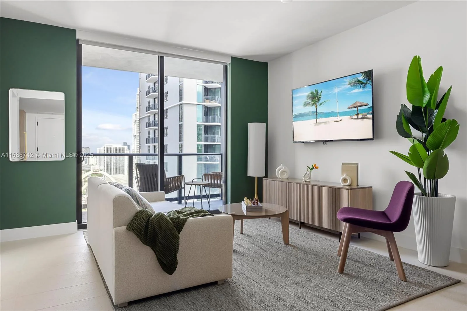 159 NE 6TH ST # 3013, Miami, FL 33132