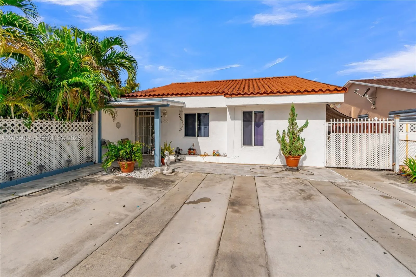 22 NW 108th Ct, Miami, FL 33172