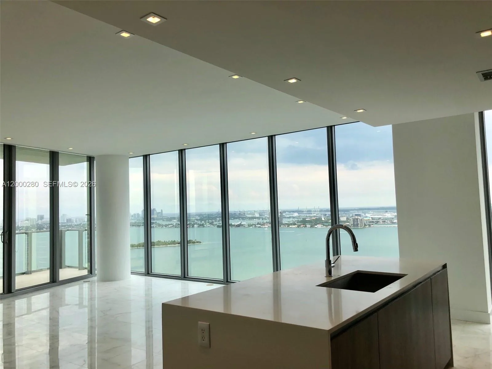 2900 NE 7 AVE # 2907, Miami, FL 33137