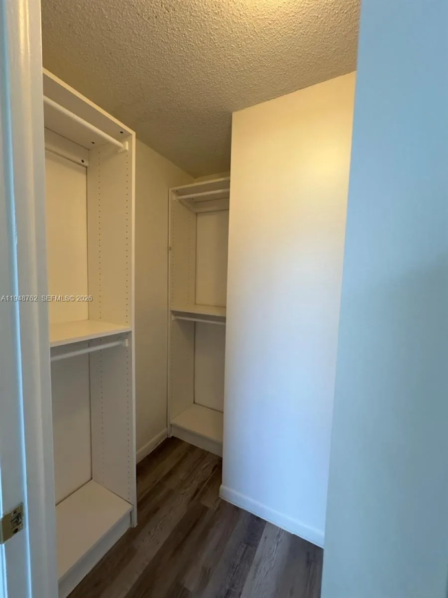 500 Executive Center Dr # 2N, West Palm Beach, FL 33401 photo 6