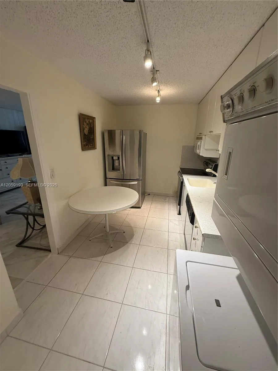 9273 Collins Ave # 1101, Surfside, FL 33154 photo 5
