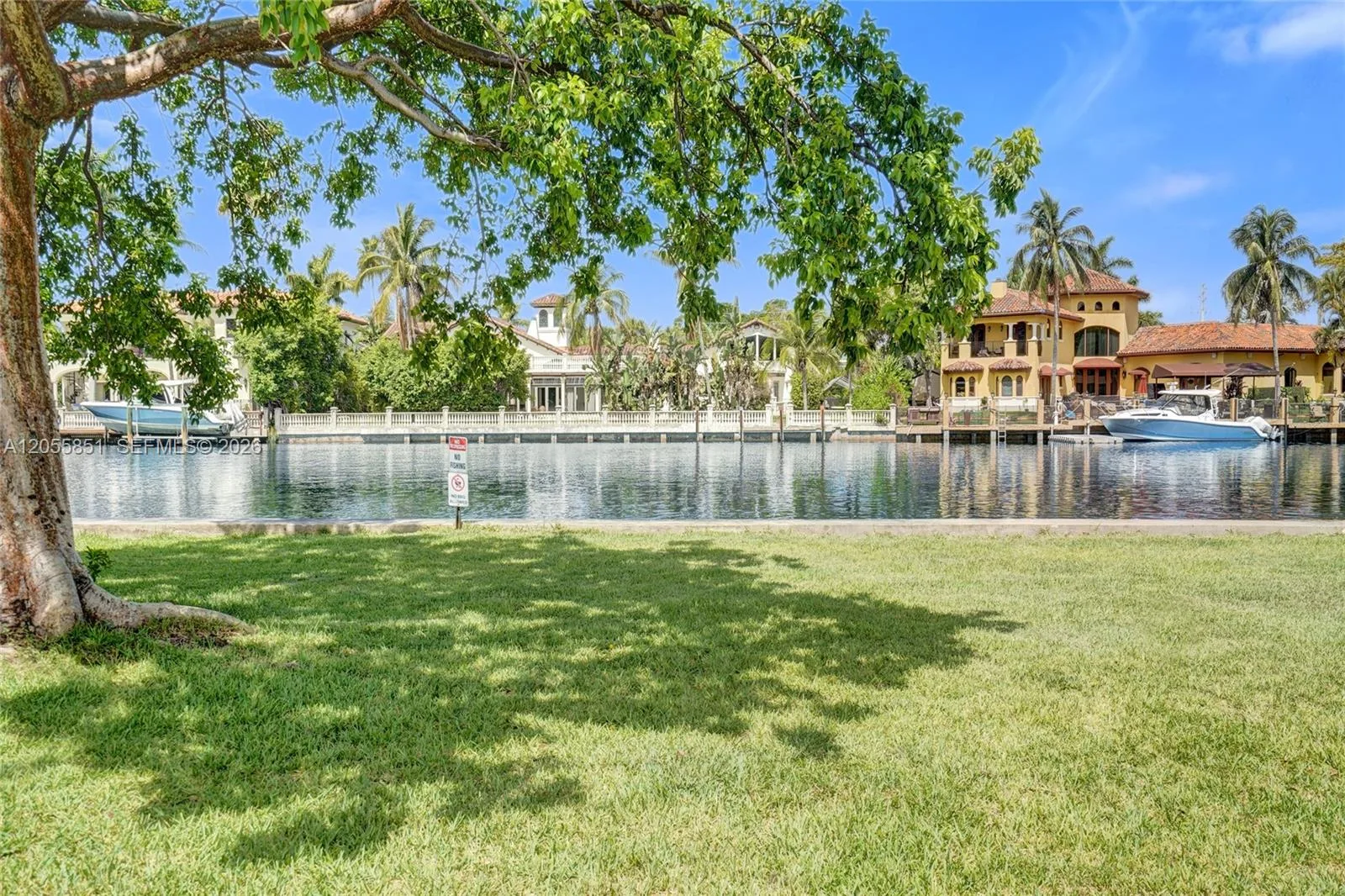2000 Atlantic Shores Blvd # 207, Hallandale Beach, FL 33009
