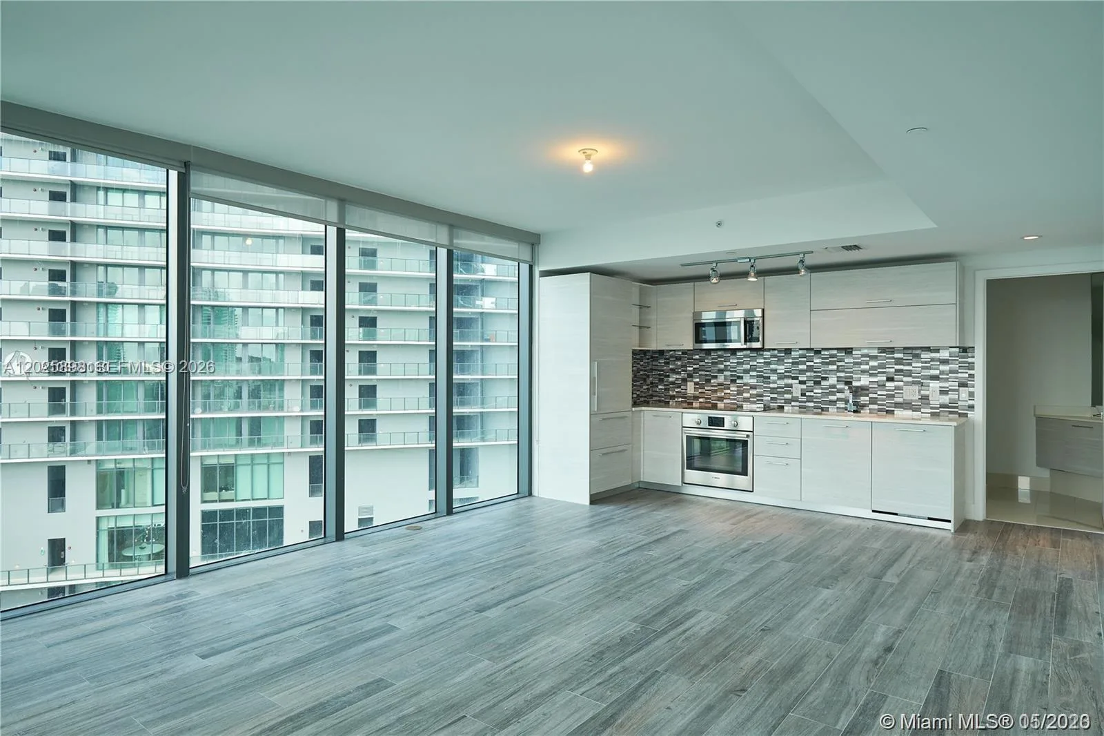 650 NE 32nd St # 1208, Miami, FL 33137 photo 4