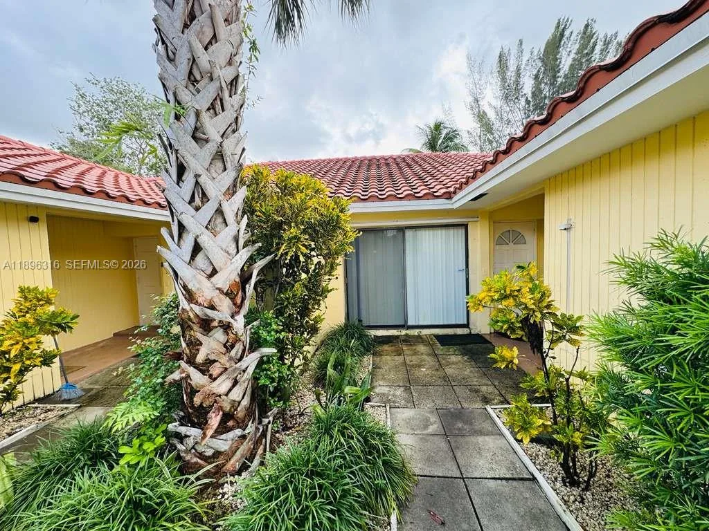 3405 NW 82nd Ave, Coral Springs, FL 33065 photo 3
