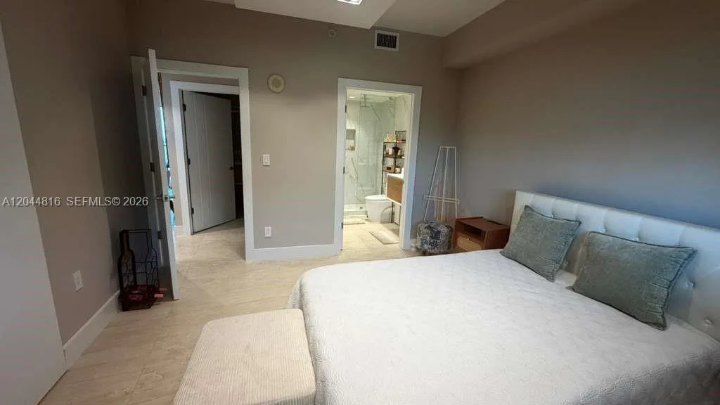 601 NE 36th St # 1306, Miami, FL 33137 photo 13