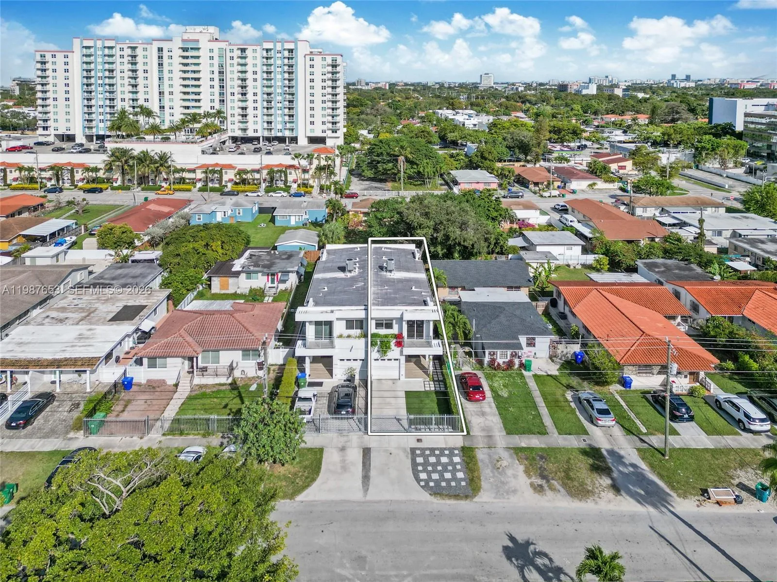 2943 SW 23rd St, Miami, FL 33145