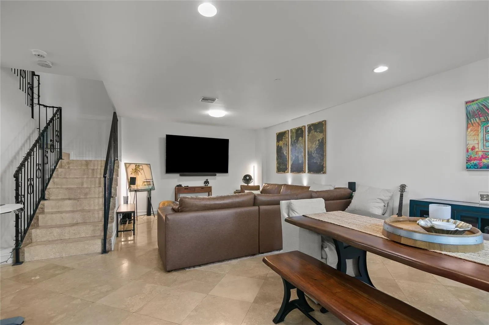 732 NE 15th Avenue, Fort Lauderdale, FL 33304 photo 2