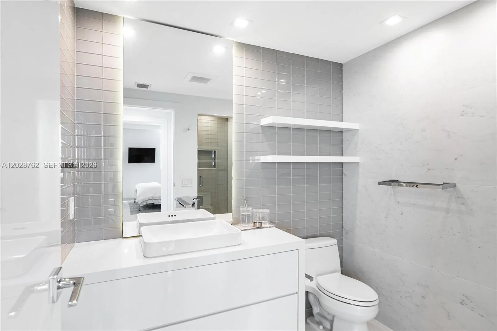 3801 Collins Ave # 703, Miami Beach, FL 33140 photo 13