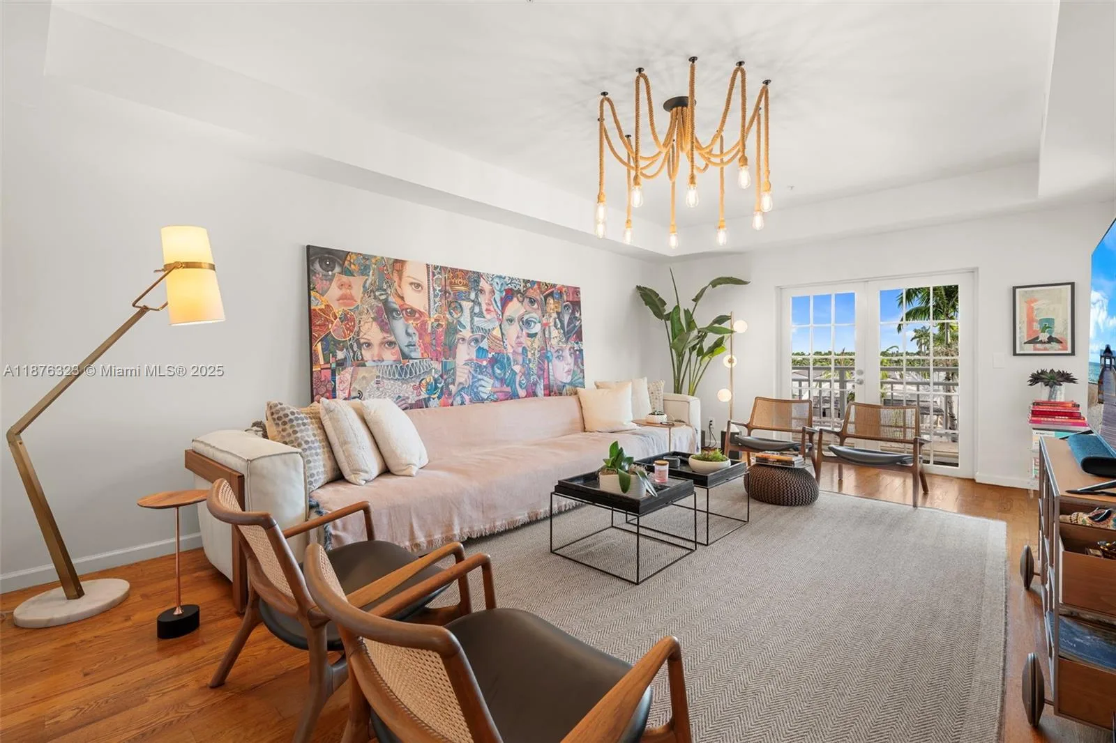 1415 Sunset Harbour Dr # 406, Miami Beach, FL 33139