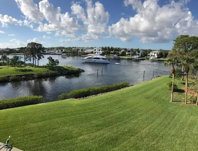 2201 Marina Isle Way # 403, Jupiter, FL 33477