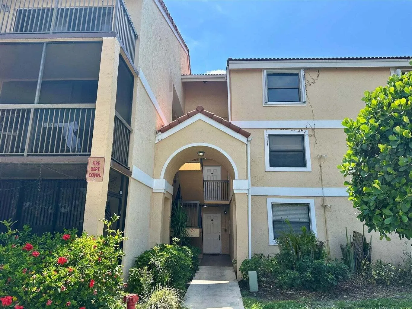 5701 RIVERSIDE Drive # 205B6, Coral Springs, FL 33067