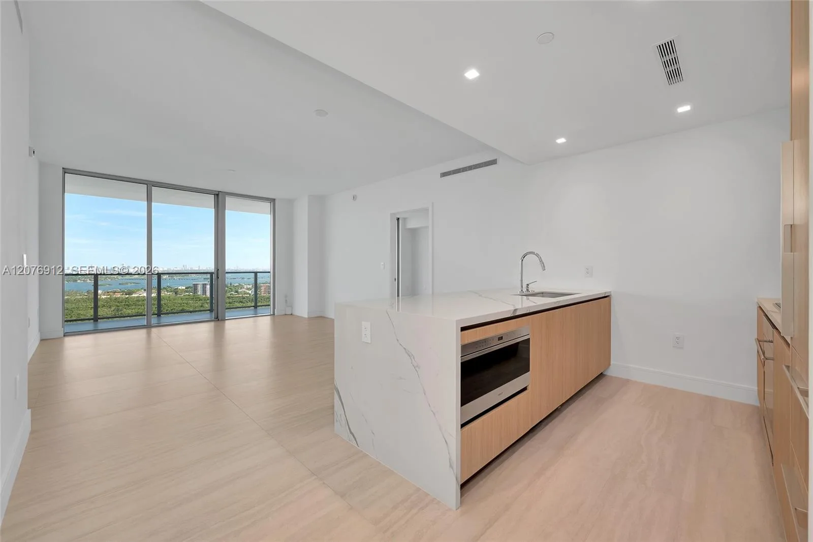 2411 Laguna Circle # 2402, North Miami, FL 33181 photo 10