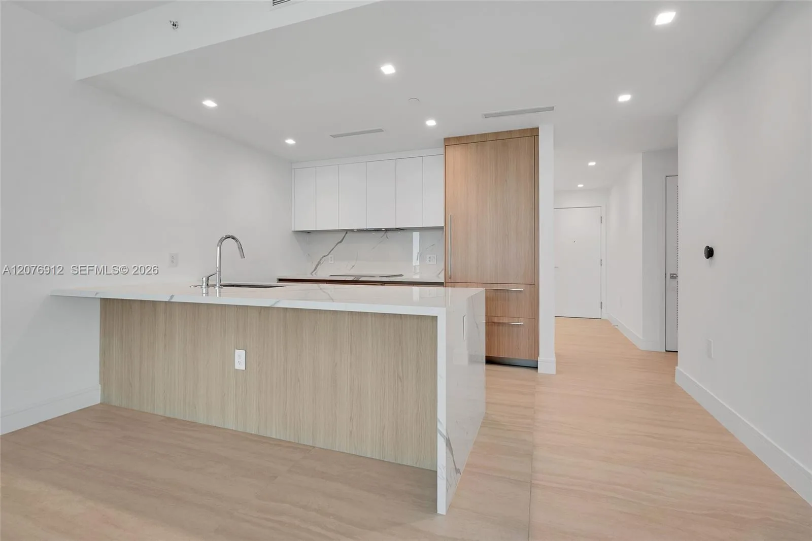 2411 Laguna Circle # 2402, North Miami, FL 33181 photo 13