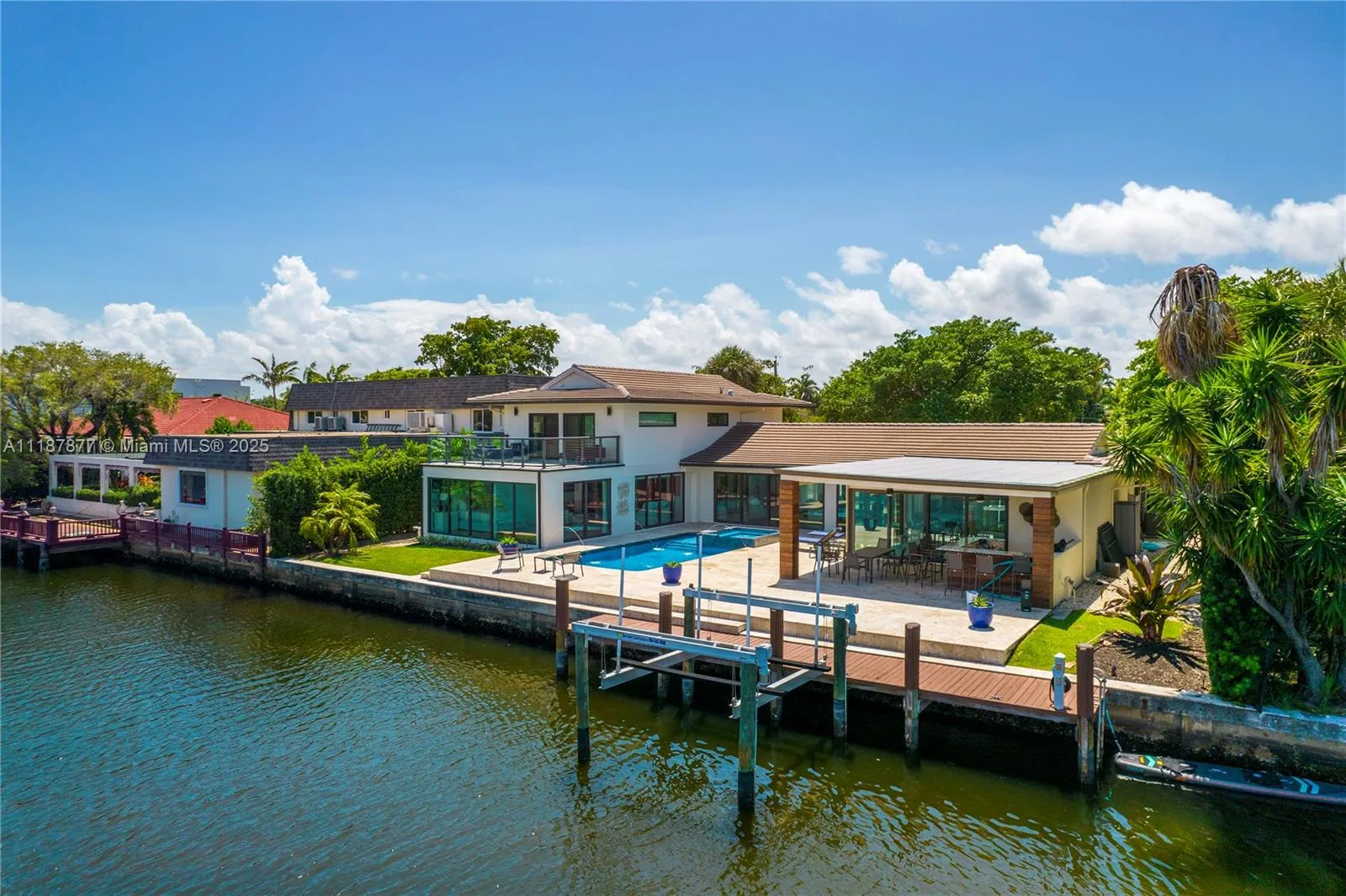 1025 Diplomat Pkwy, Hollywood, FL 33019 — zdjęcie 5