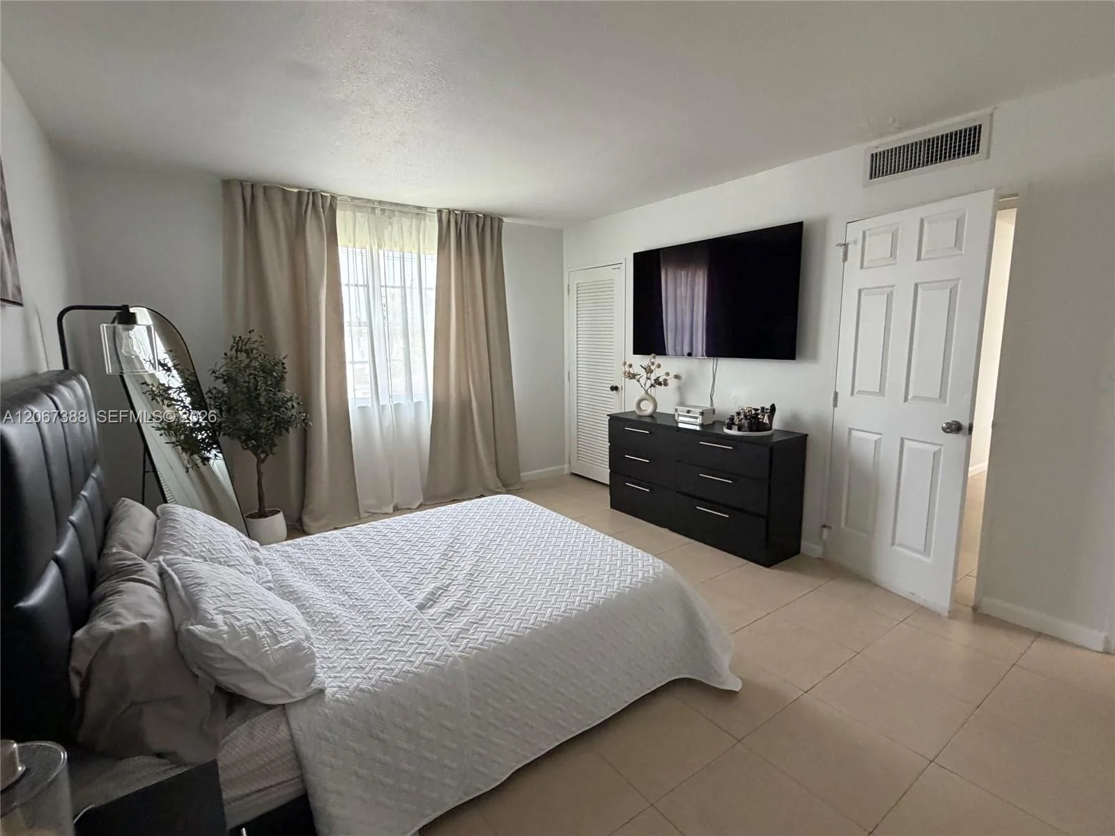 4550 NW 79th Ave # 2C, Doral, FL 33166 photo 8