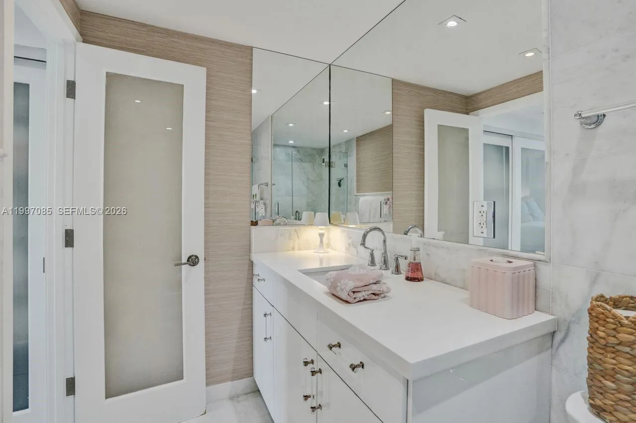 90 Edgewater Dr # 625, Coral Gables, FL 33133 photo 10