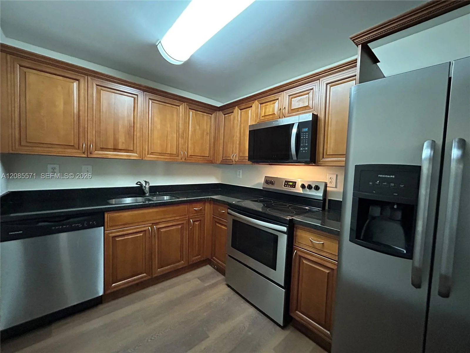 700 NW 214th St # 116, Miami Gardens, FL 33169