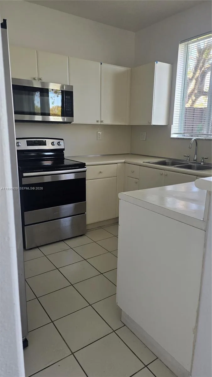 2755 SE 15th # 101, Homestead, FL 33035 photo 8