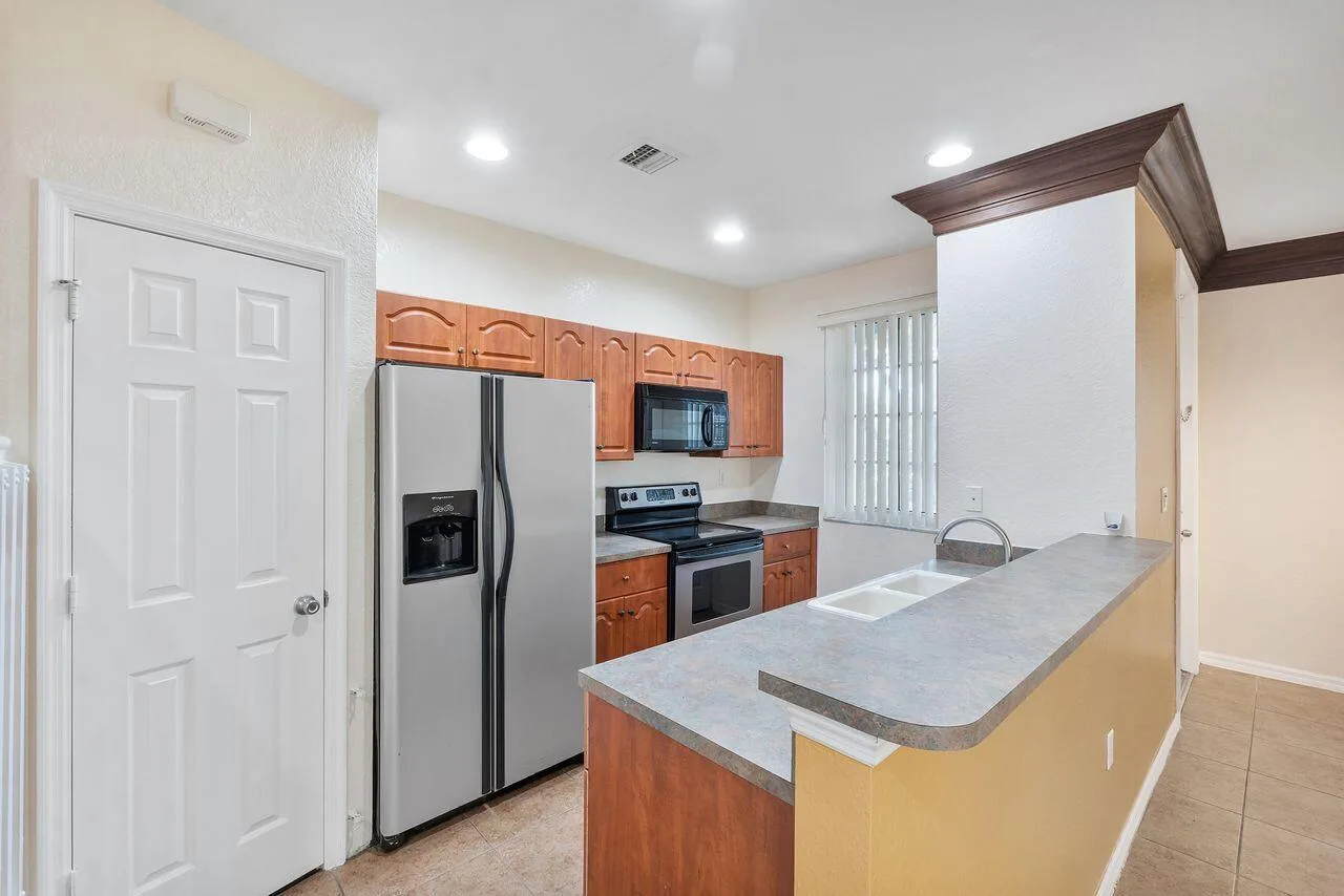 1912 SW 60th Avenue, North Lauderdale, FL 33068 photo 10