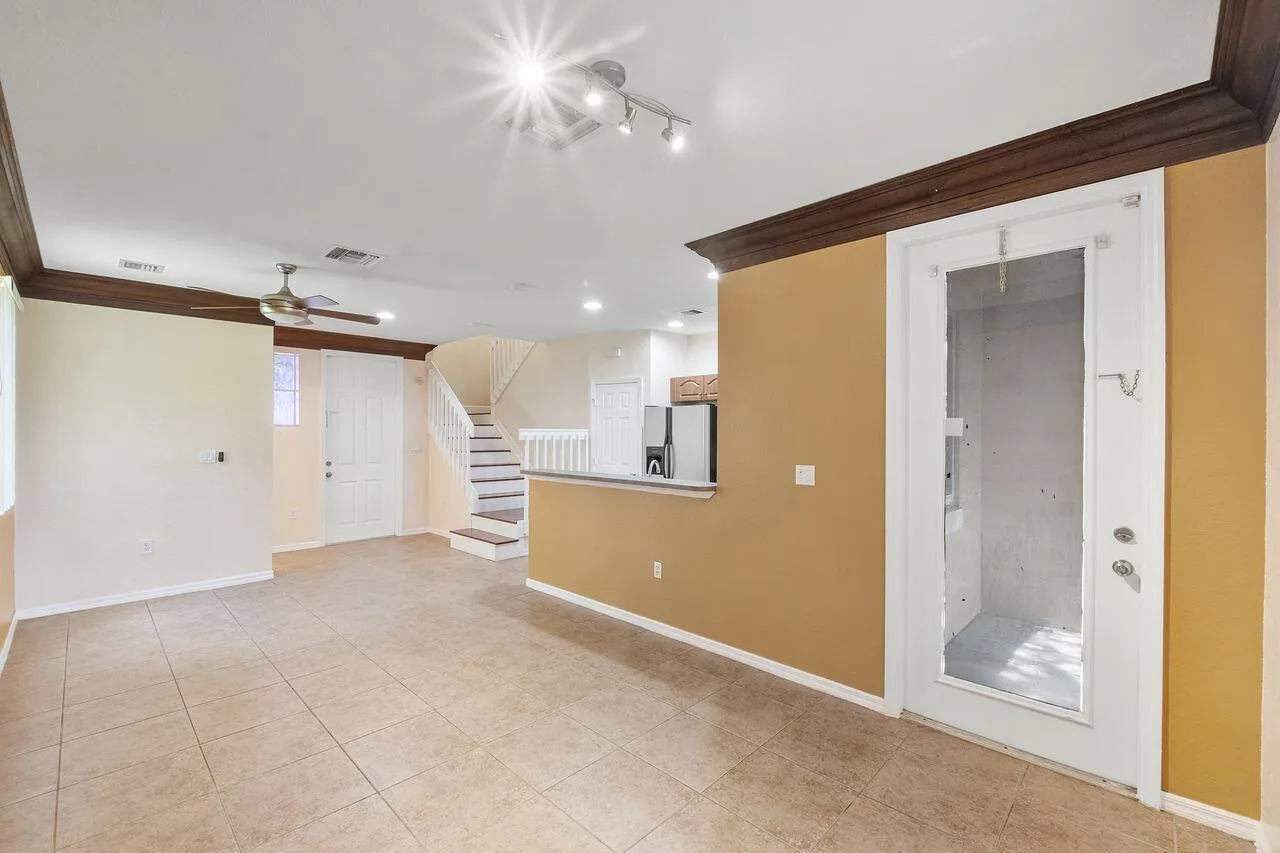 1912 SW 60th Avenue, North Lauderdale, FL 33068 photo 5