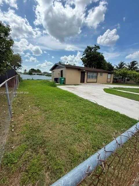 27902 SW 129th Ct, Homestead, FL 33032 — zdjęcie 2