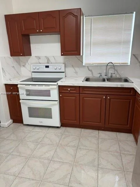 27902 SW 129th Ct, Homestead, FL 33032 — zdjęcie 4